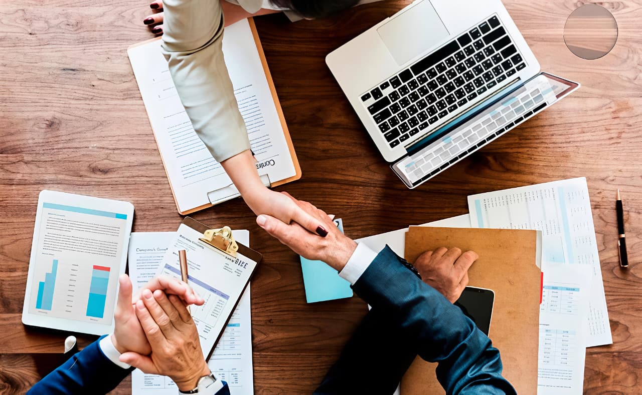 Gestoría y Dictámenes